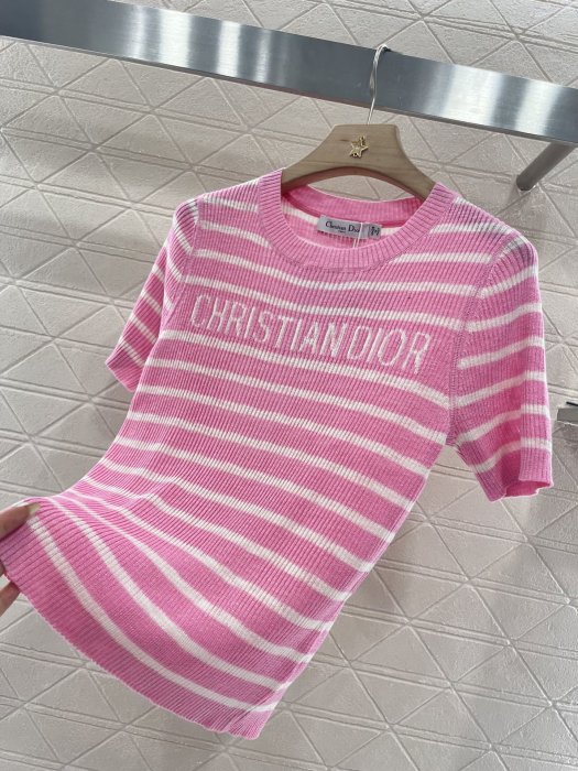 Футболка женская фото 7