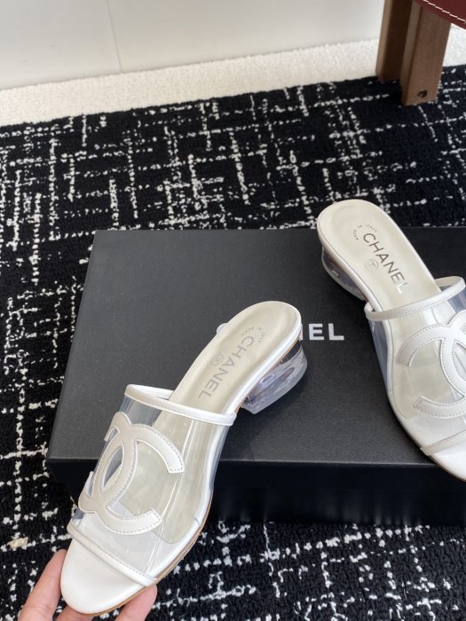 Босоножки фото 7