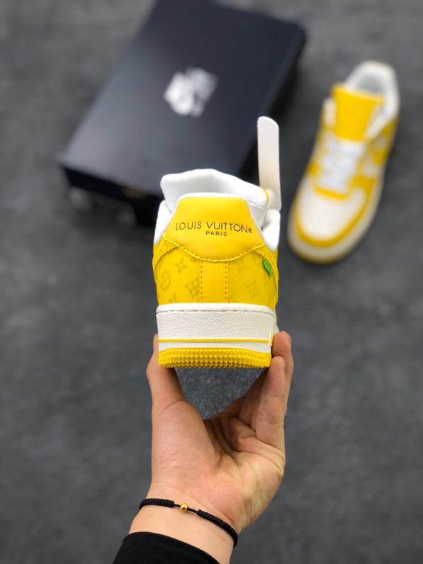 Кроссовки  Air Force 1 White Yellow DM0970-101 фото 4