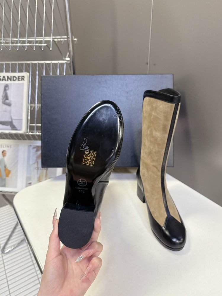 Boots women's фото 9