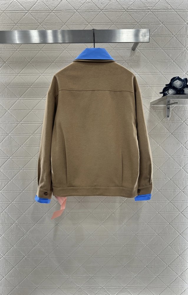 Куртка жіноча фото 2