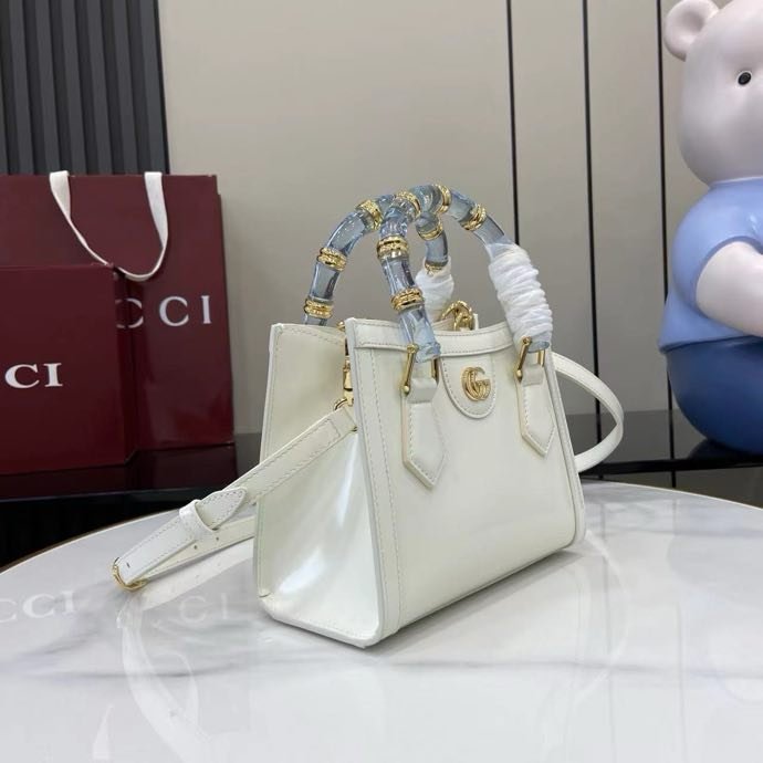 Сумка кожаная Gucci Diana 20 см фото 5