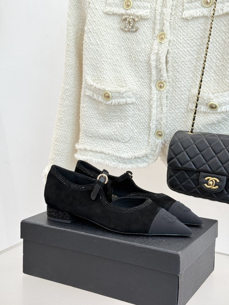 Туфли женские