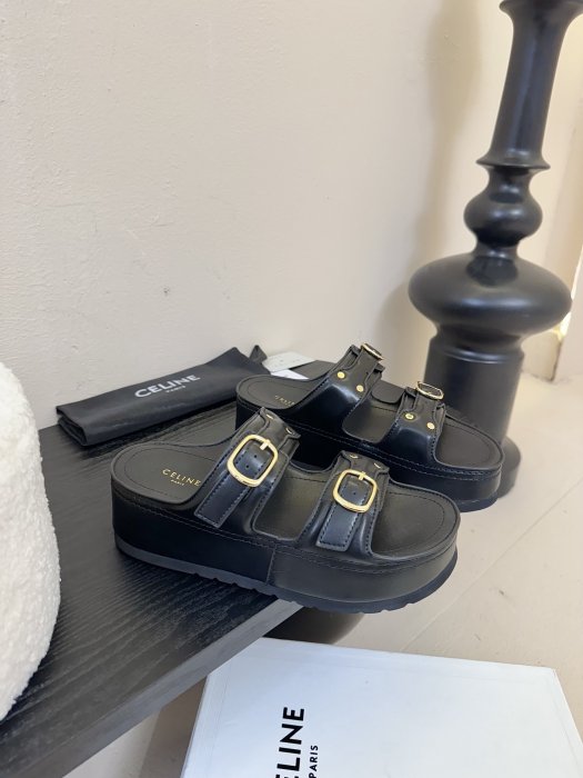 Шлепанцы женские фото 2