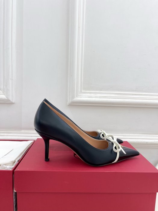 Туфлі жіночі Valentino Garavani фото 2
