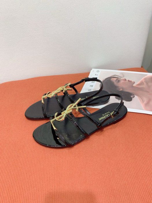 Босоножки фото 7