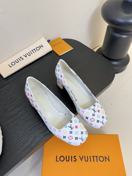 Туфли женские