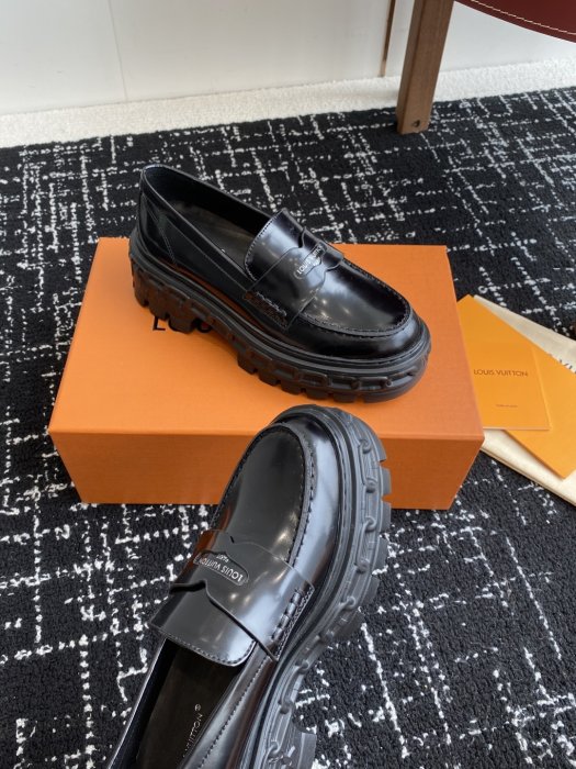 Туфли женские фото 6