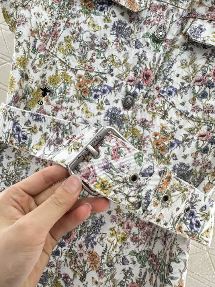 Платье с короткими рукавами и принтом фото 7