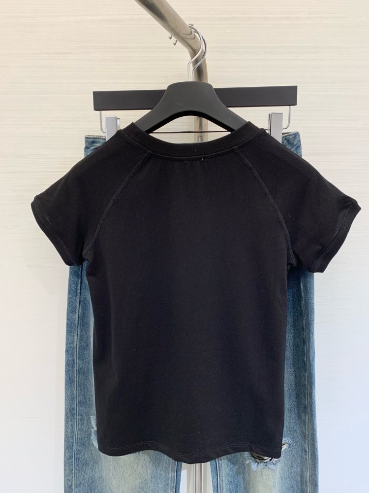 T-shirt women's фото 6