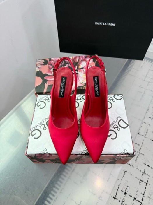 Sandals on high heel