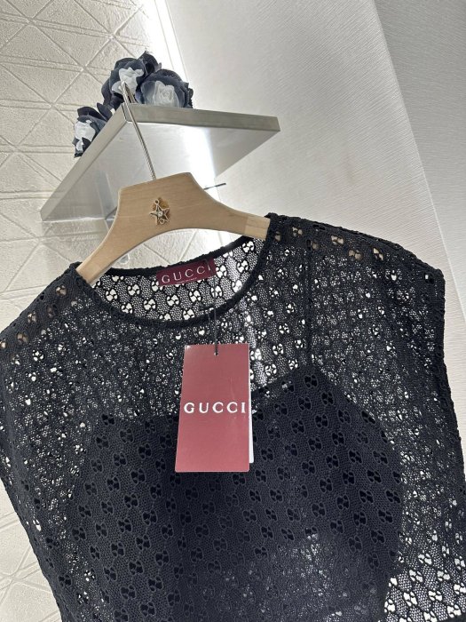 Костюм жіночий фото 4