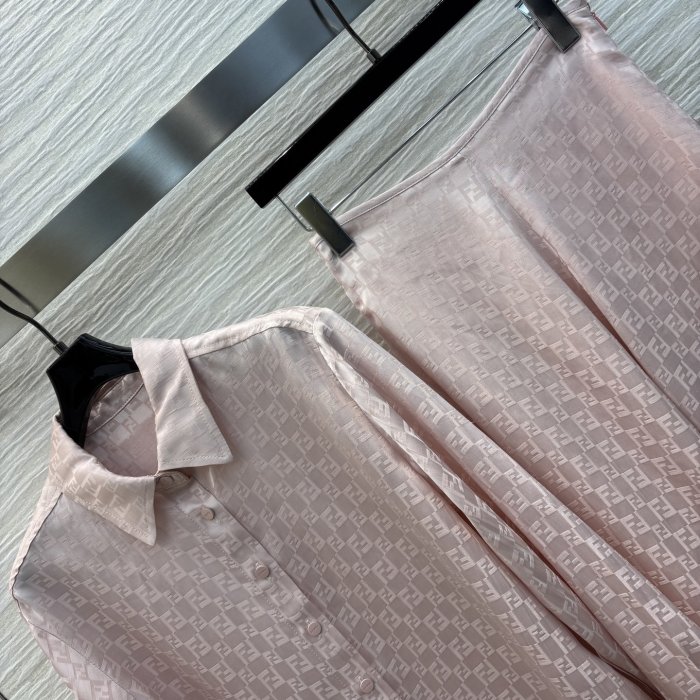 Костюм женский фото 6