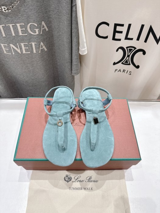 Sandals women's