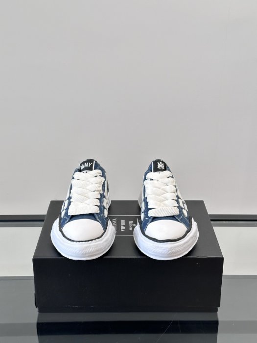 Кросівки чоловічі фото 2