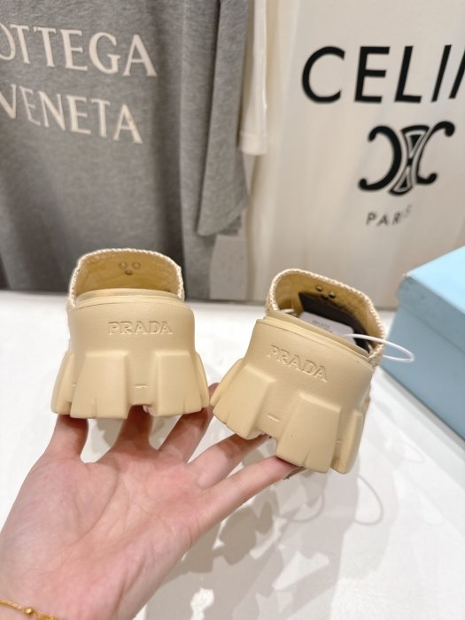 Босоніжки фото 8