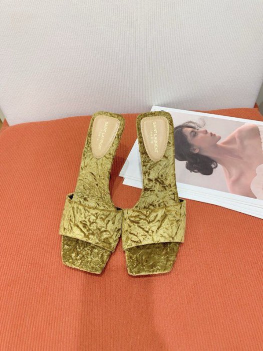 Босоножки фото 4