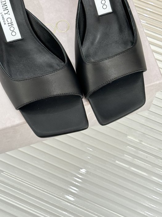 Босоножки фото 7