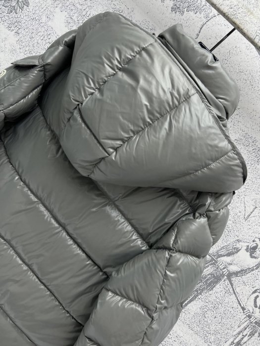 Down jacket фото 8