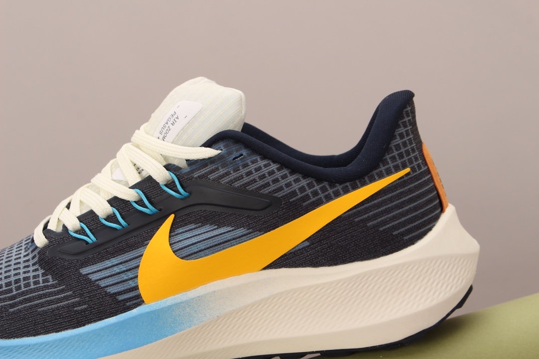 Кросівки Air Zoom Pegasus 39 Premium Obsidian Yellow DO9580-400 фото 4