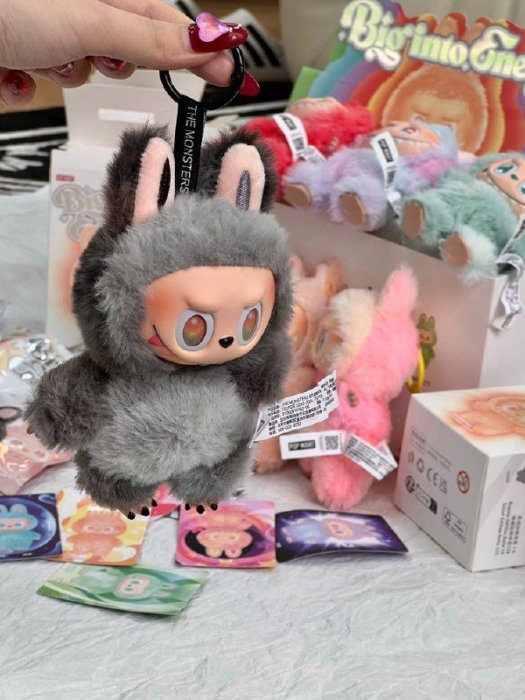 Игрушка брелок фото 2