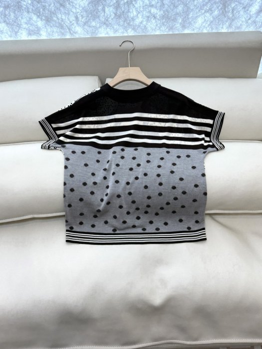 Футболка женская фото 4