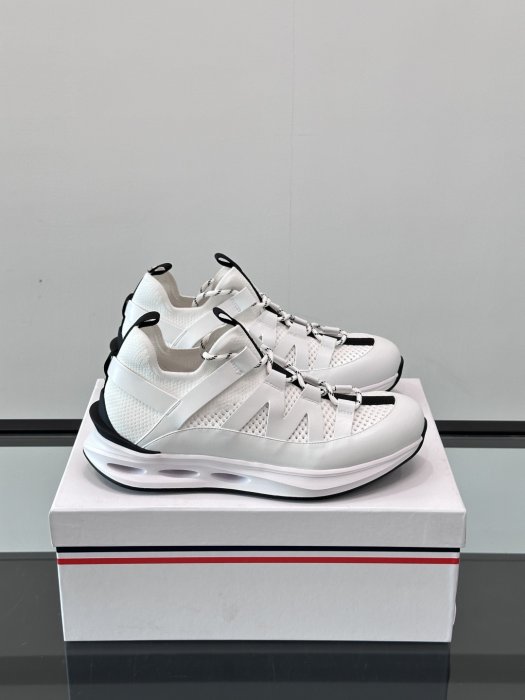 Кроссовки мужские