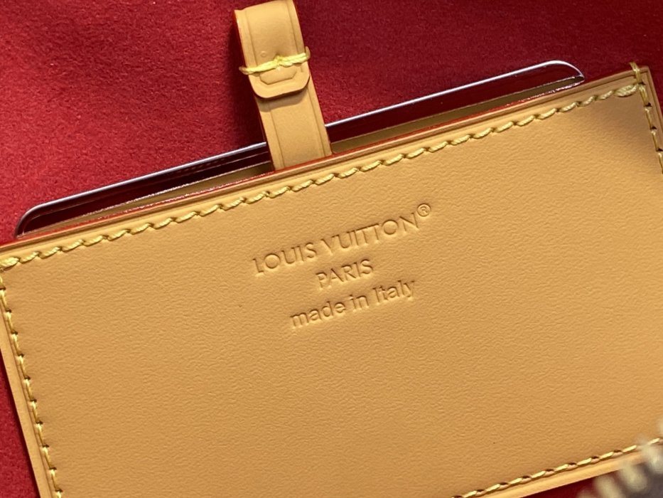 Сумка женская LV Fan M14804 37 см фото 9