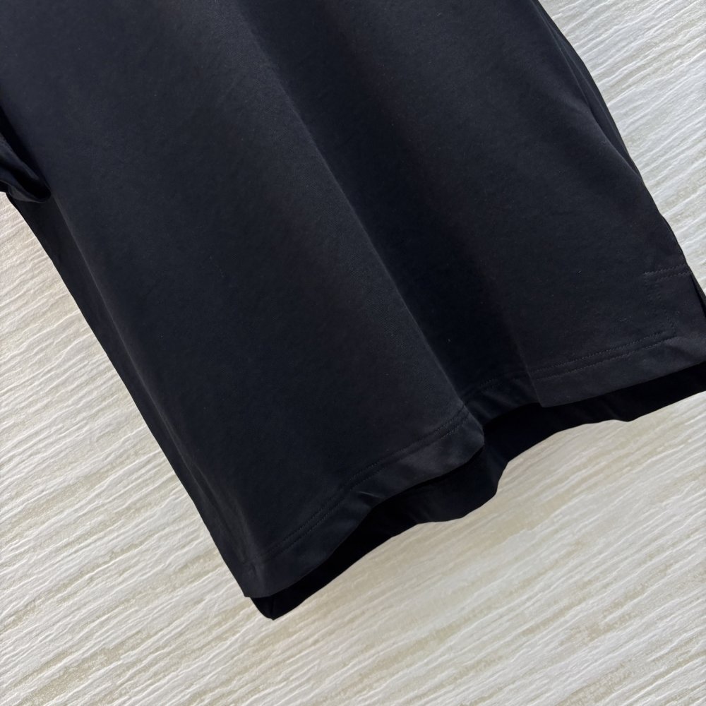 Футболка жіноча фото 7