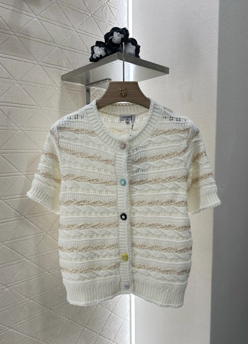 Кофта жіноча