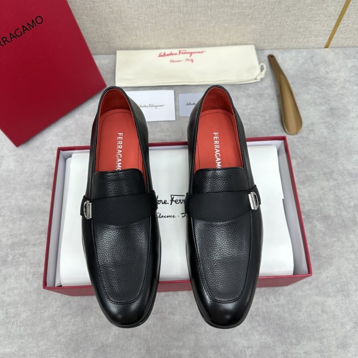 Туфлі чоловічі