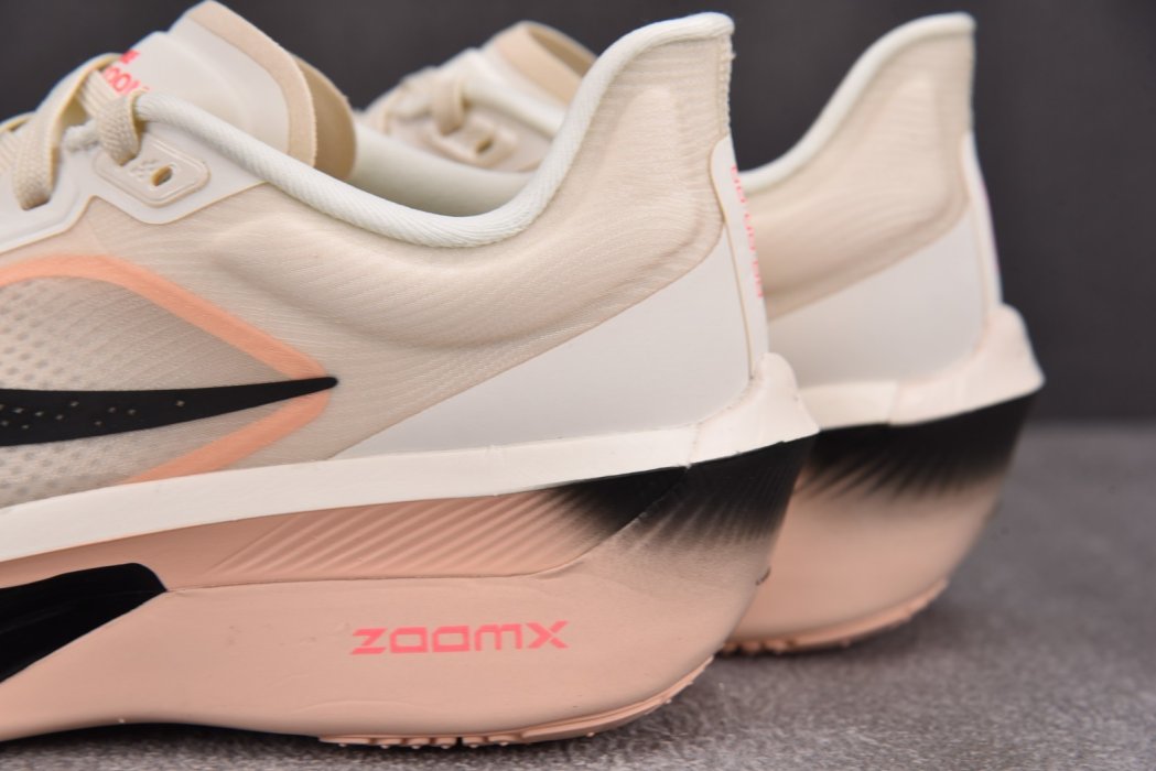 Кроссовки Zoom Fly 6 Pale Ivory Crimson фото 13