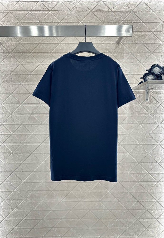 Футболка жіноча фото 2