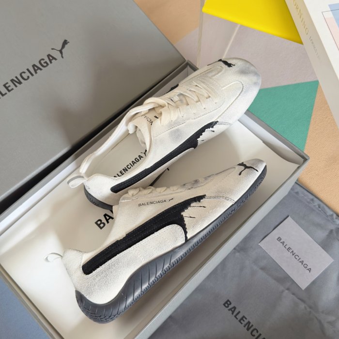 Кроссовки Balenciaga PUMA Ultrasoft Speedcat фото 4
