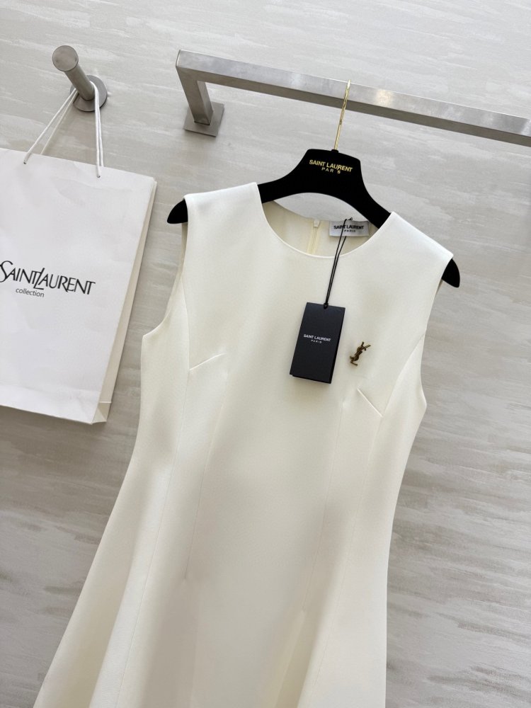 Плаття, Сукня з приталеним ліфом в стилі Хепберн фото 5