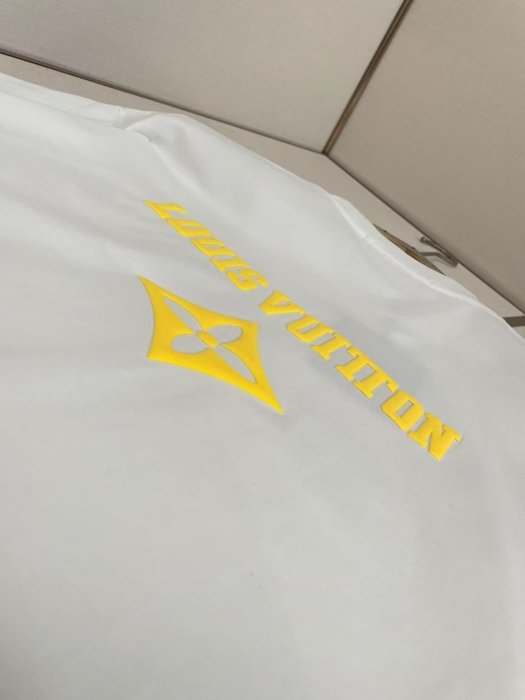 Футболка чоловіча фото 7