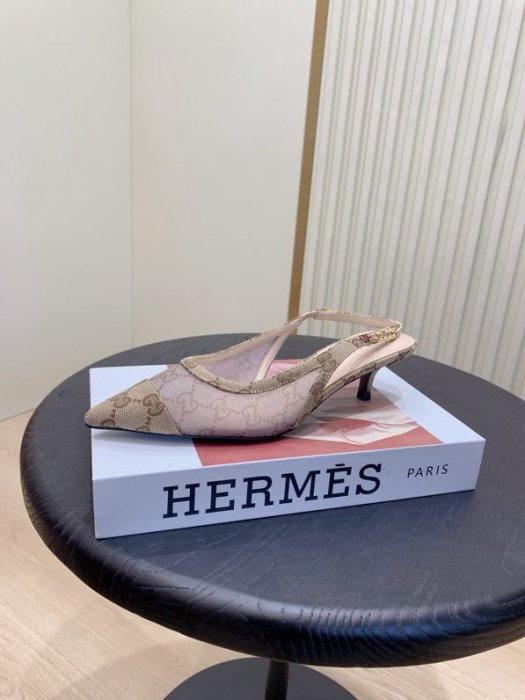 Босоножки фото 4