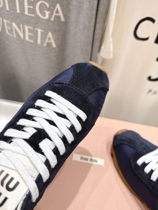 Кроссовки фото 7