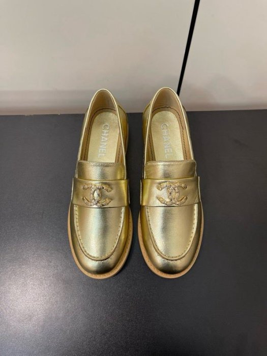 Shoes women's gold
