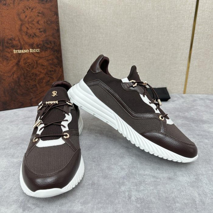 Кросівки фото 7