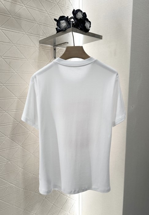 Футболка жіноча фото 2