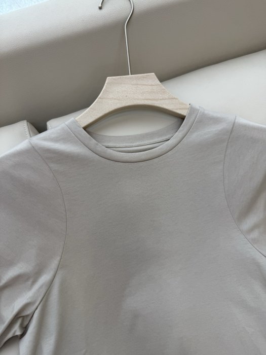 Футболка женская фото 6