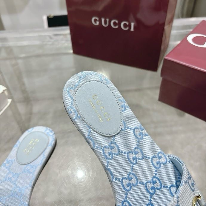 Шльопанці жіночі фото 2