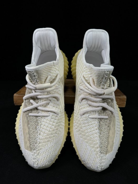 Кросівки Yeezy 350V2 фото 6