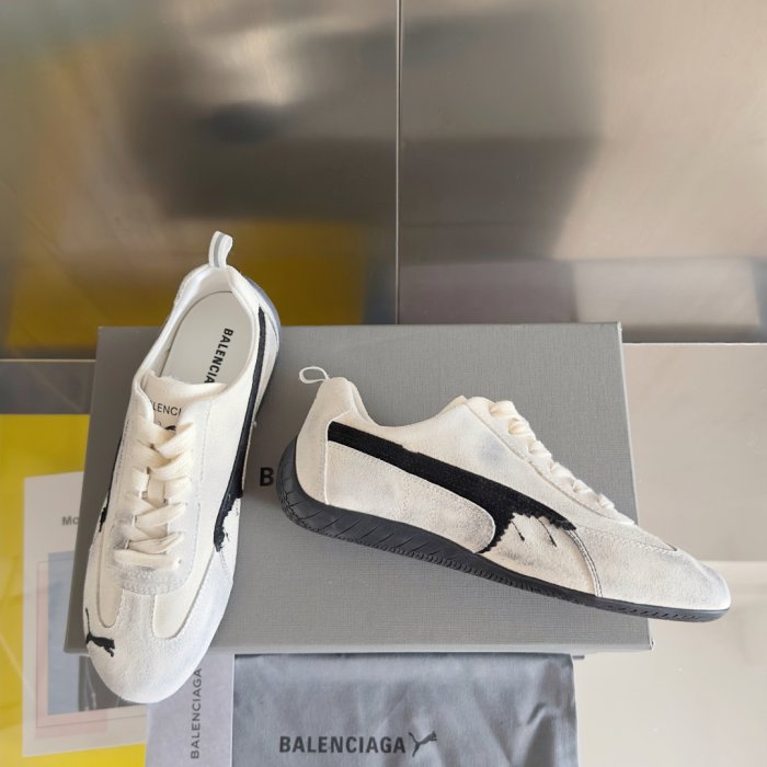 Кроссовки Balenciaga PUMA Ultrasoft Speedcat фото 3
