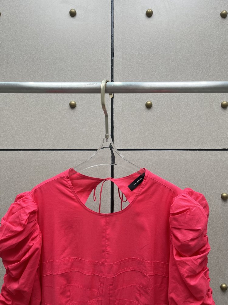 Dress from sleeves-flashlights and open back фото 3