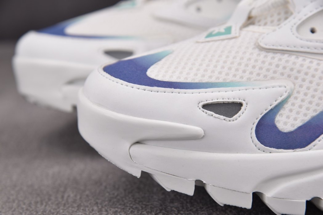 Кроссовки LOUIS VUITTON Runner Tatic White Blue фото 11