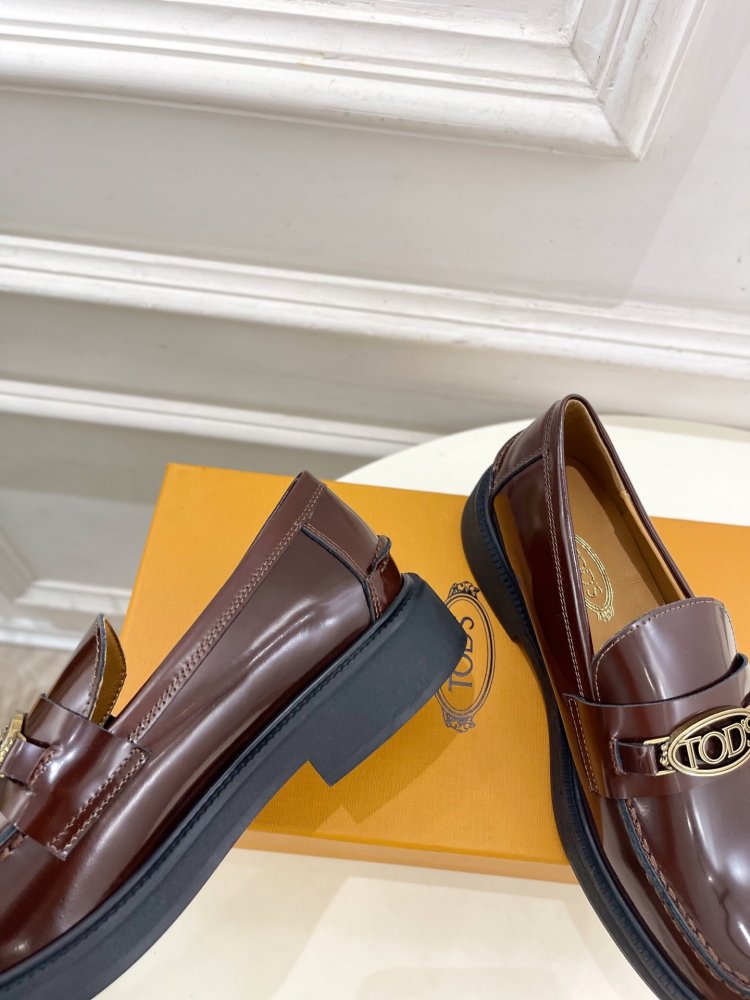 Туфли женские фото 8