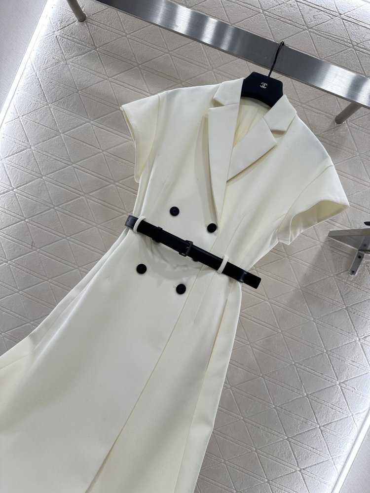 Платье с отворотом и широкими рукавами фото 7