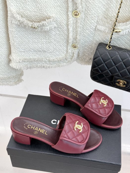 Босоножки фото 3